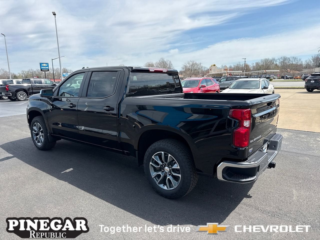 2026 Chevrolet Silverado 1500 LT