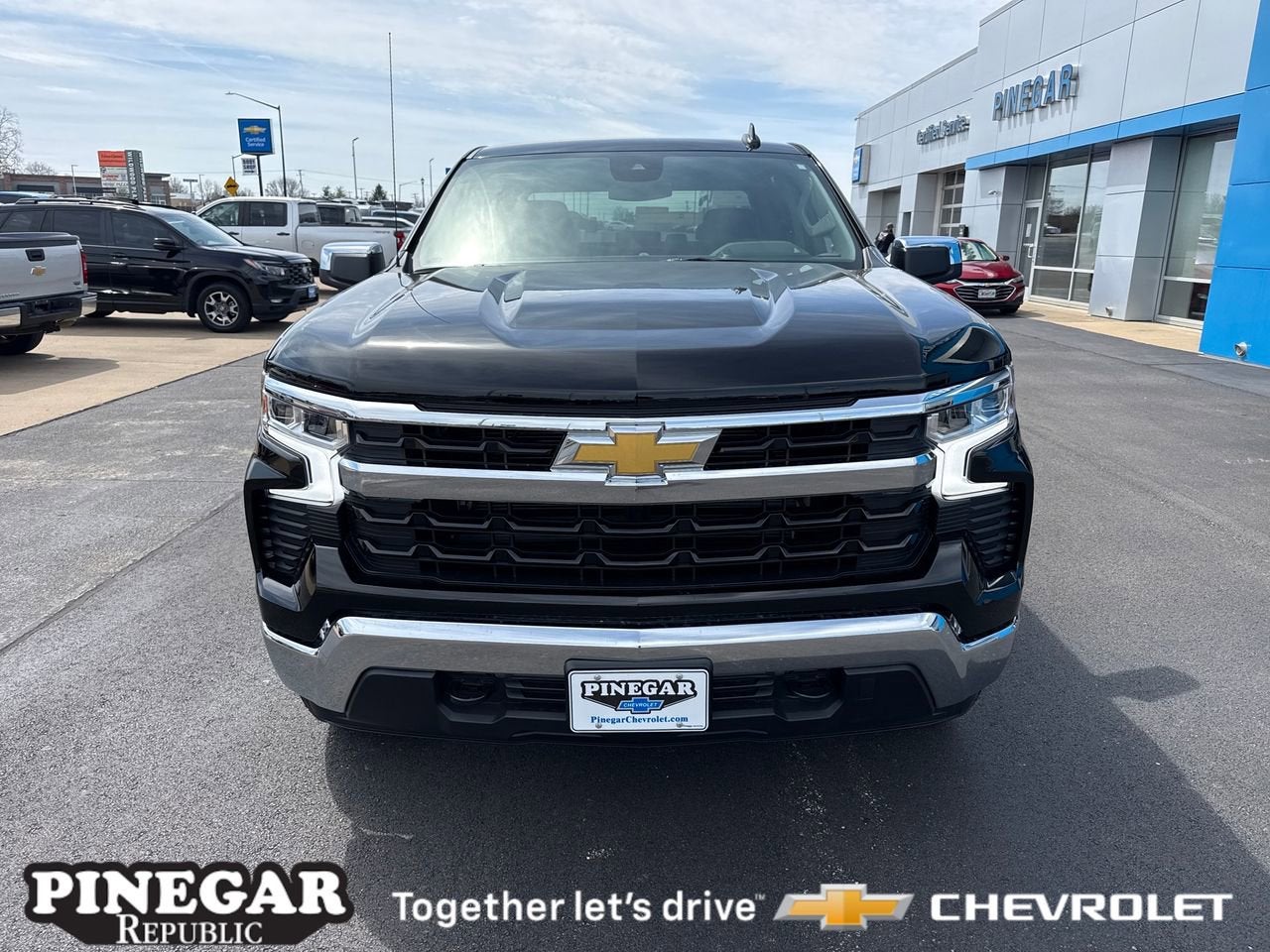 2026 Chevrolet Silverado 1500 LT