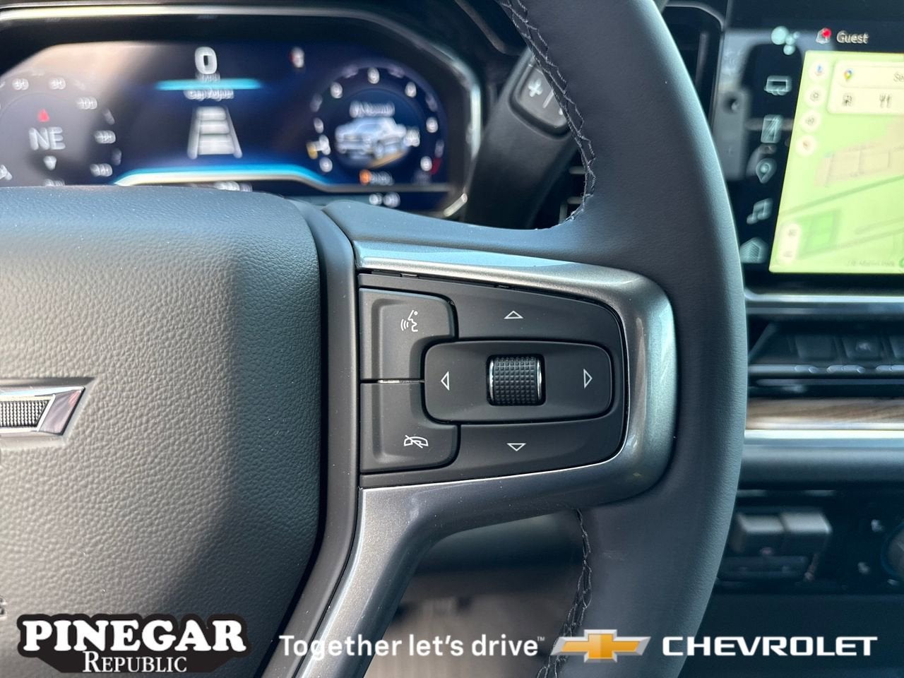 2025 Chevrolet Silverado 1500 RST