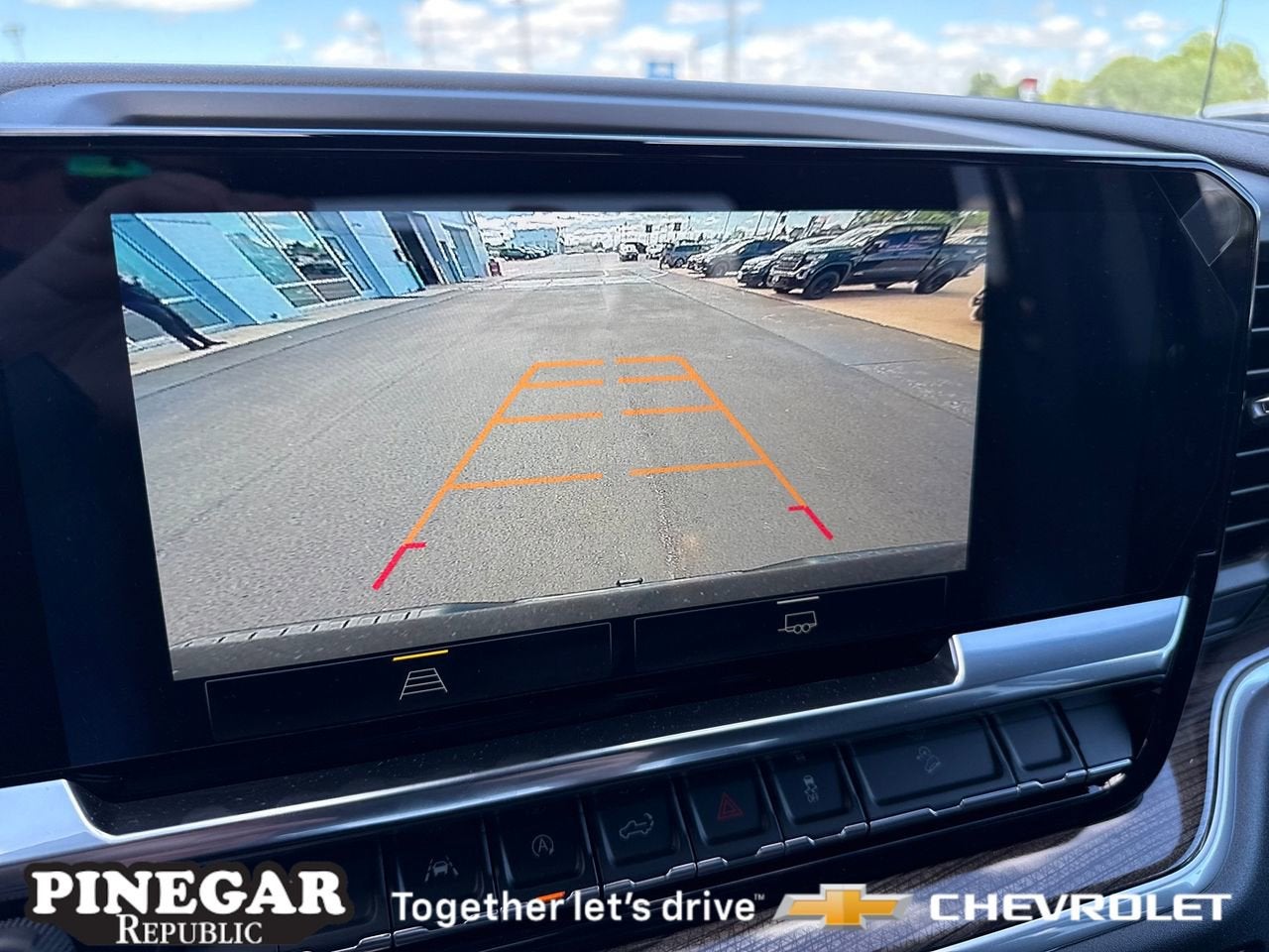 2025 Chevrolet Silverado 1500 RST