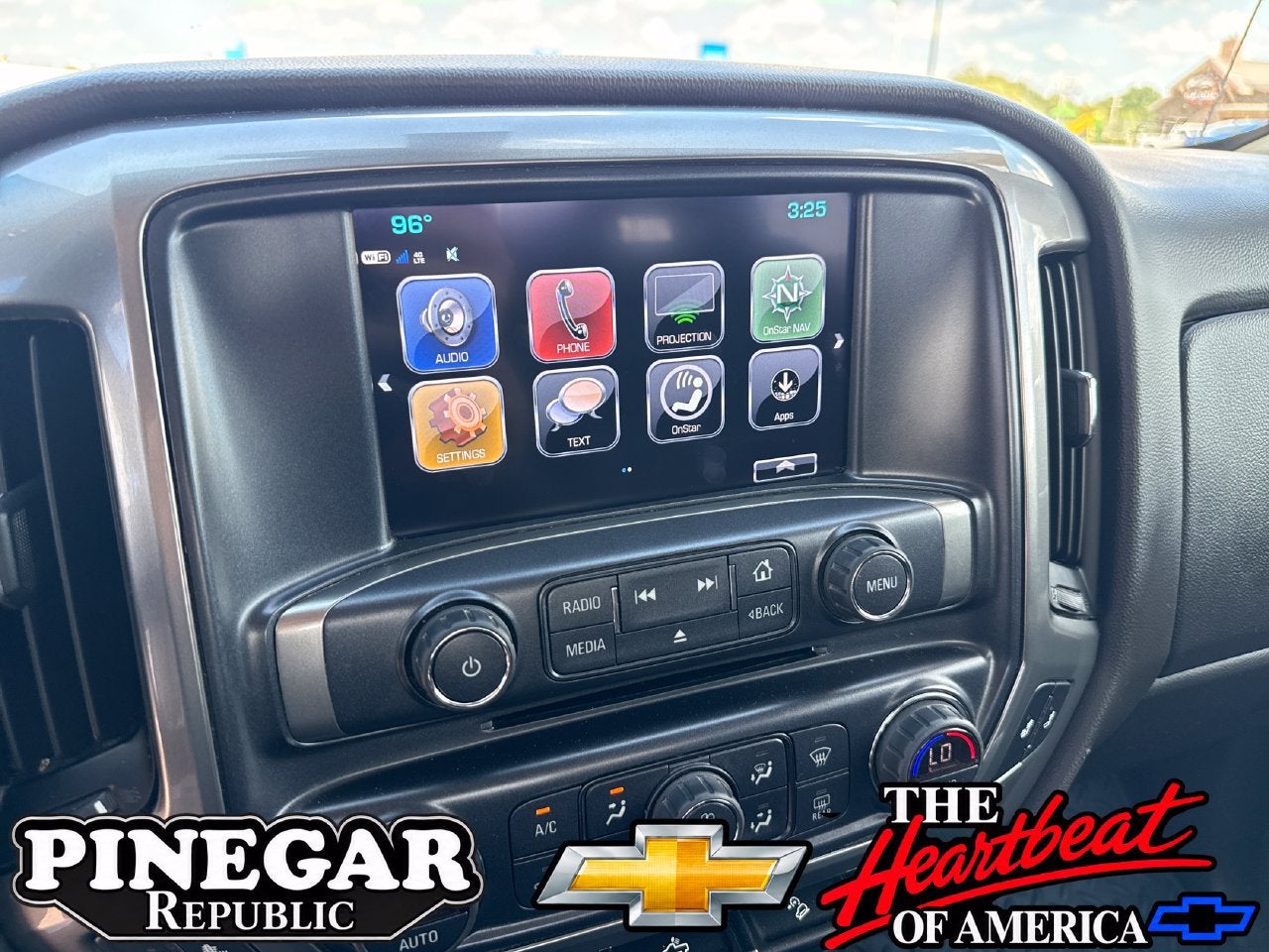 2019 Chevrolet Silverado LD LT