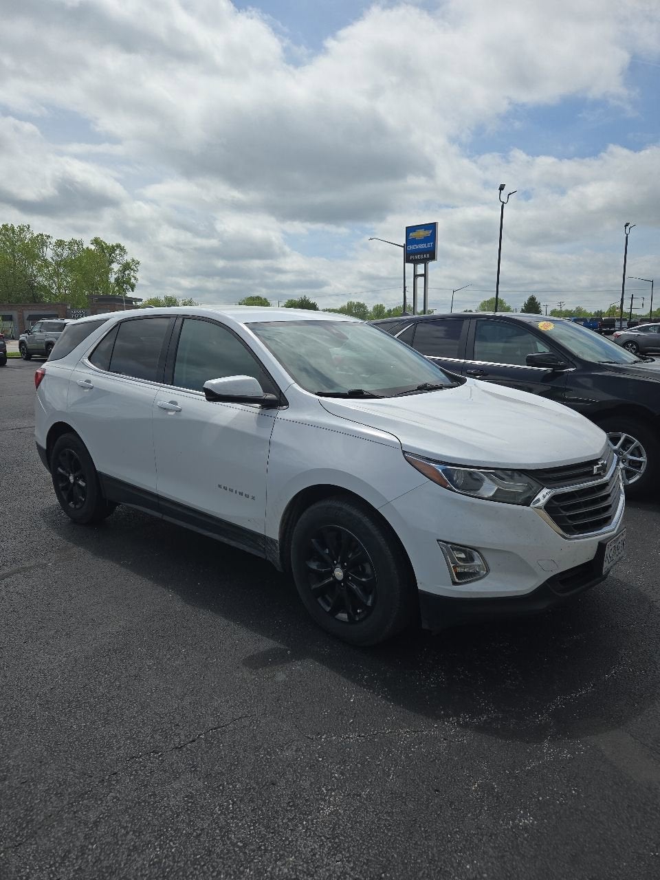 Used 2020 Chevrolet Equinox LT with VIN 2GNAXKEV9L6240666 for sale in Republic, MO