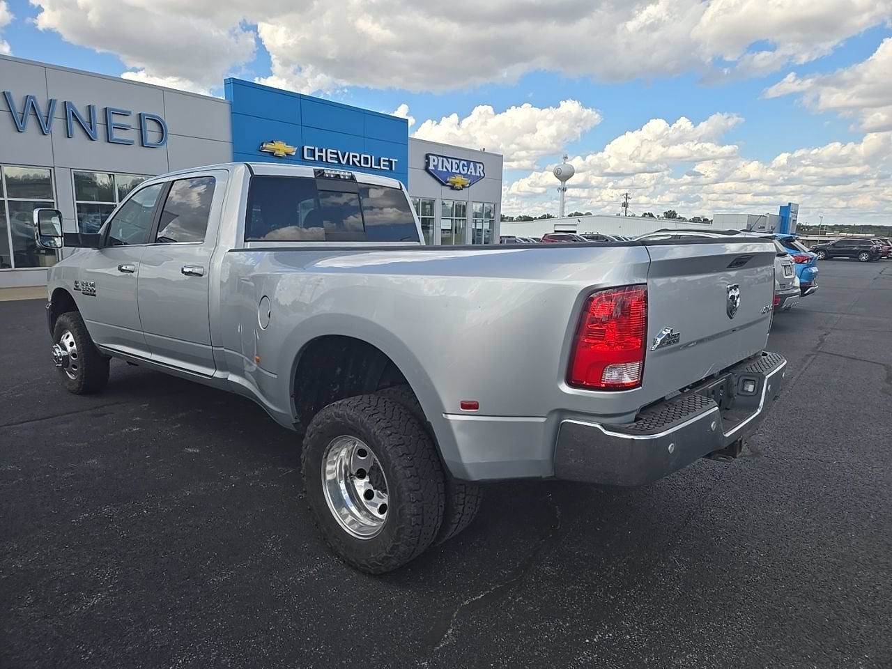2018 RAM 3500 Big Horn Crew Cab 4x4 8' Box