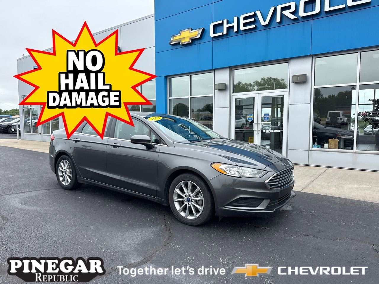 2017 Ford Fusion SE