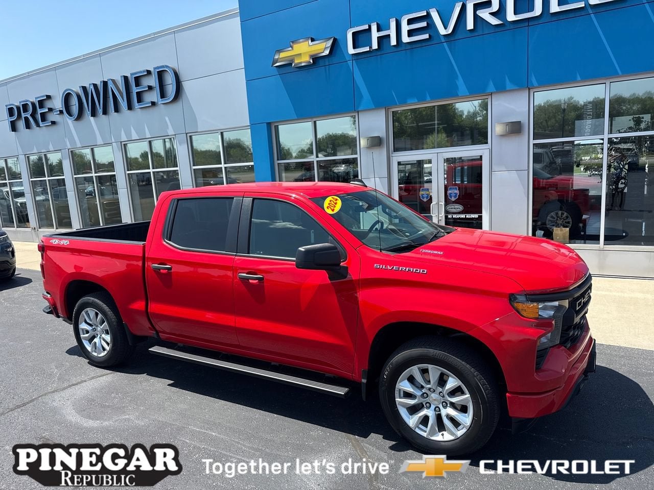 2024 Chevrolet Silverado 1500 Custom
