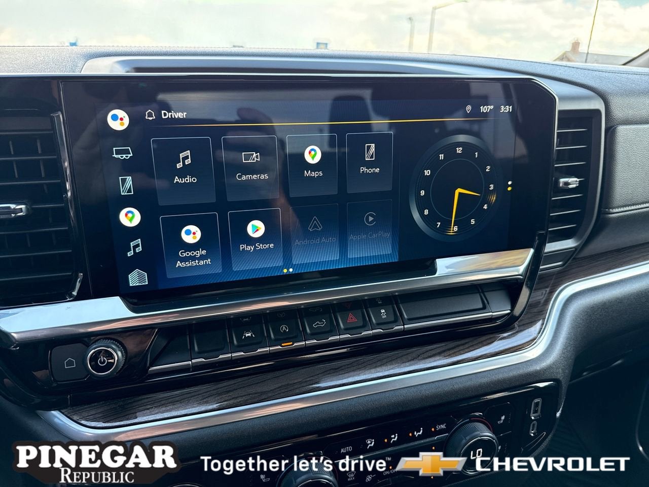 2022 Chevrolet Silverado 1500 LT (2FL)