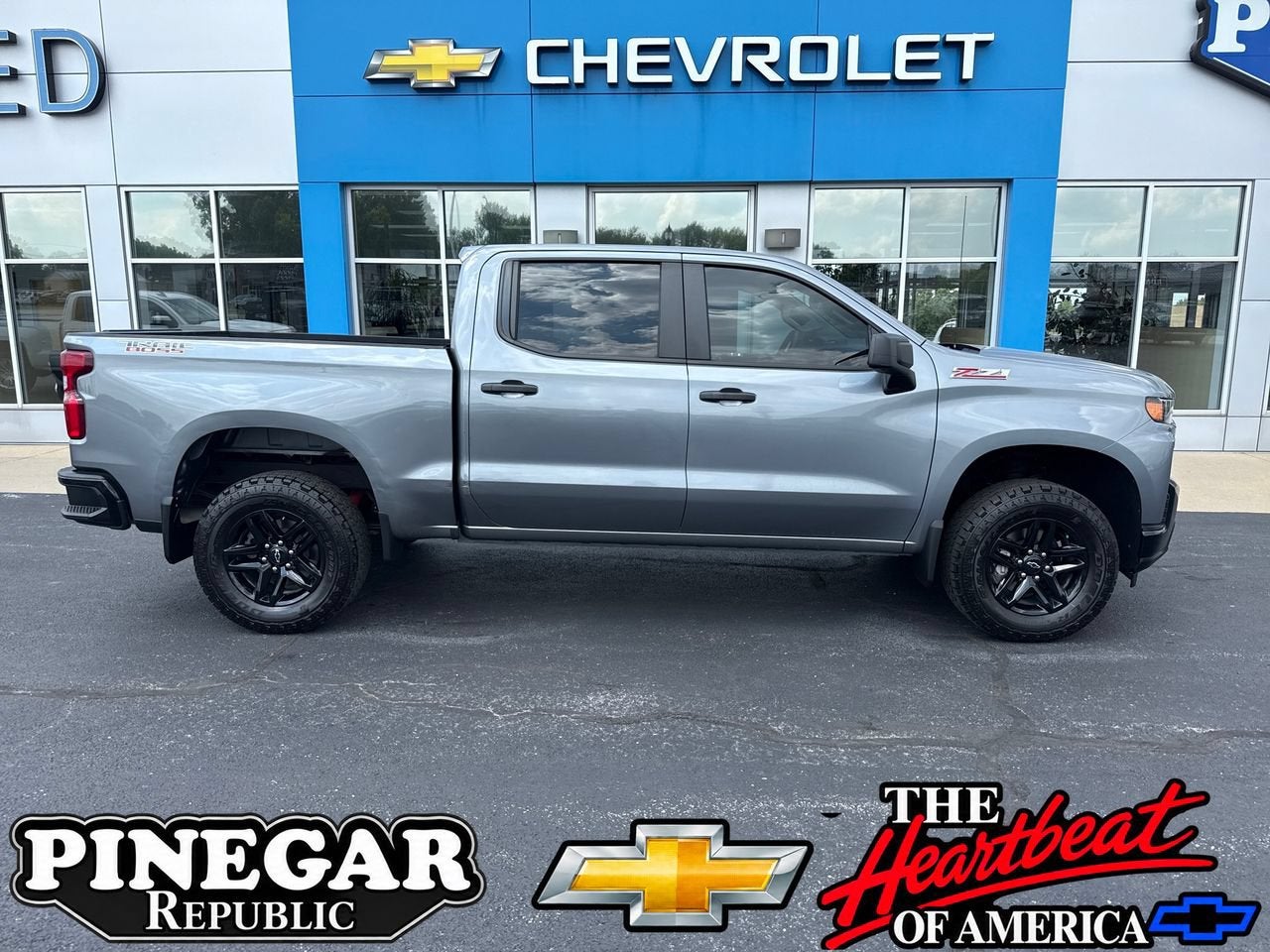 2022 Chevrolet Silverado 1500 LTD Custom Trail Boss