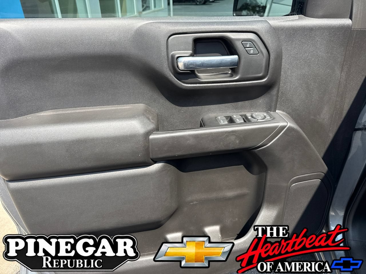 2022 Chevrolet Silverado 1500 LTD Custom Trail Boss