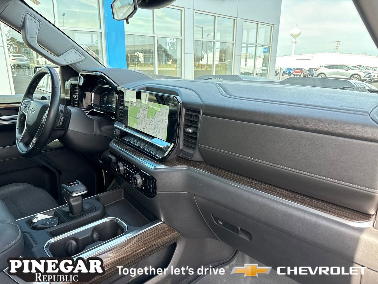 2023 Chevrolet Silverado 1500 LT Trail Boss