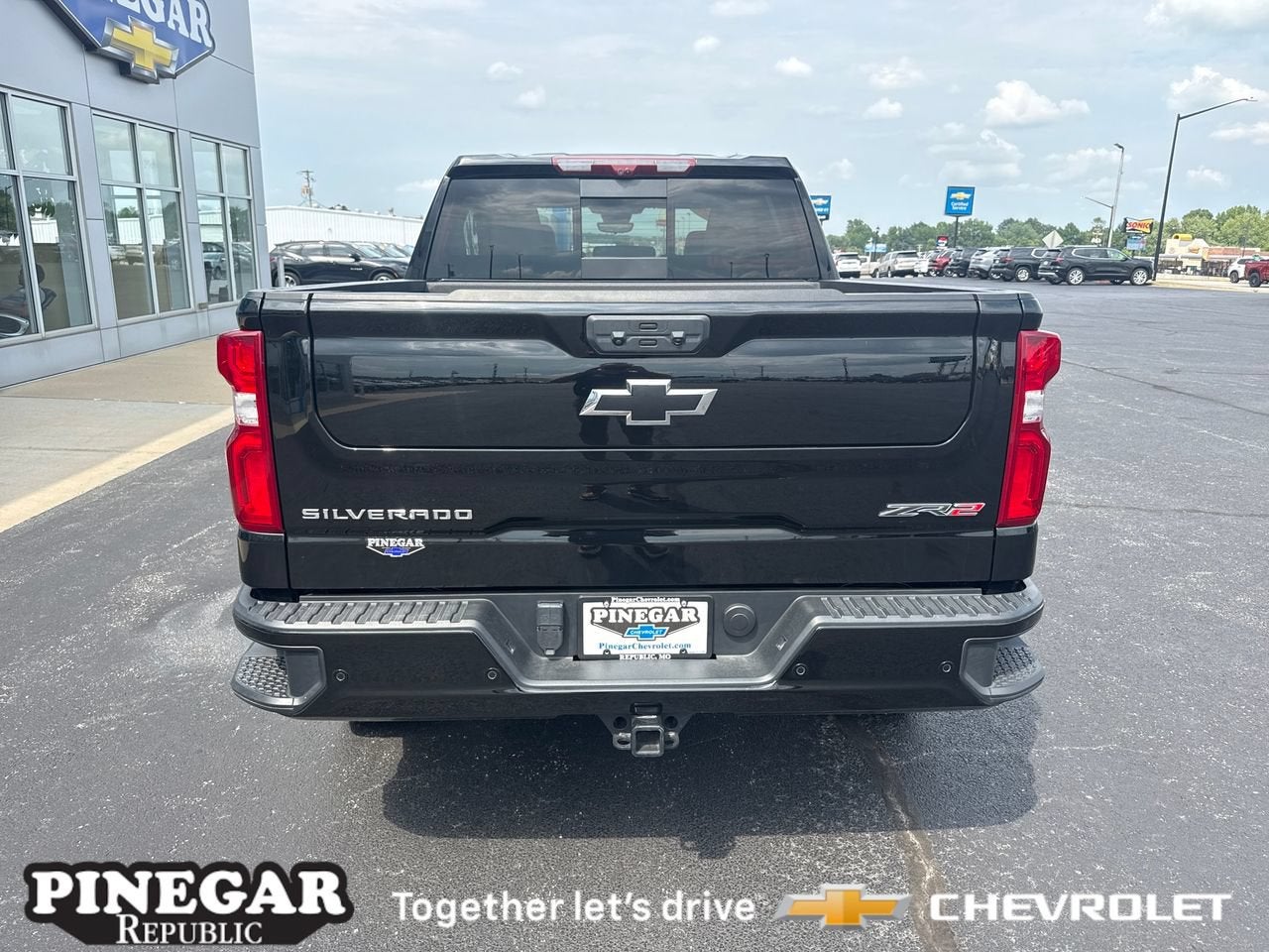 2024 Chevrolet Silverado 1500 ZR2