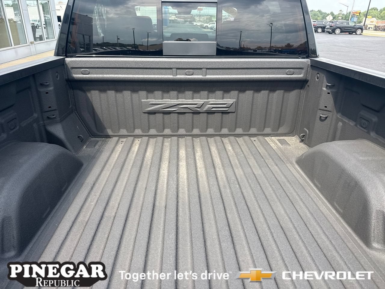 2024 Chevrolet Silverado 1500 ZR2