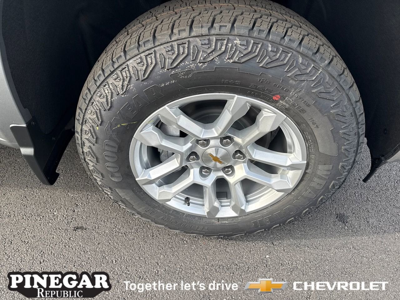 2026 Chevrolet Silverado 1500 LT