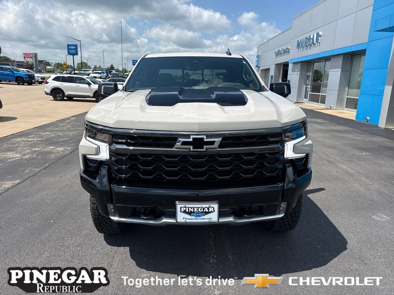 2026 Chevrolet Silverado 1500 ZR2
