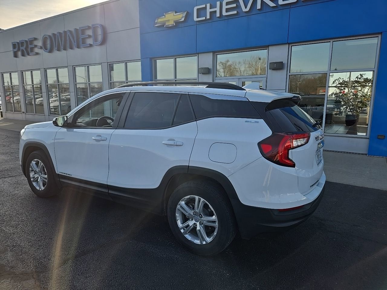 2022 GMC Terrain SLE