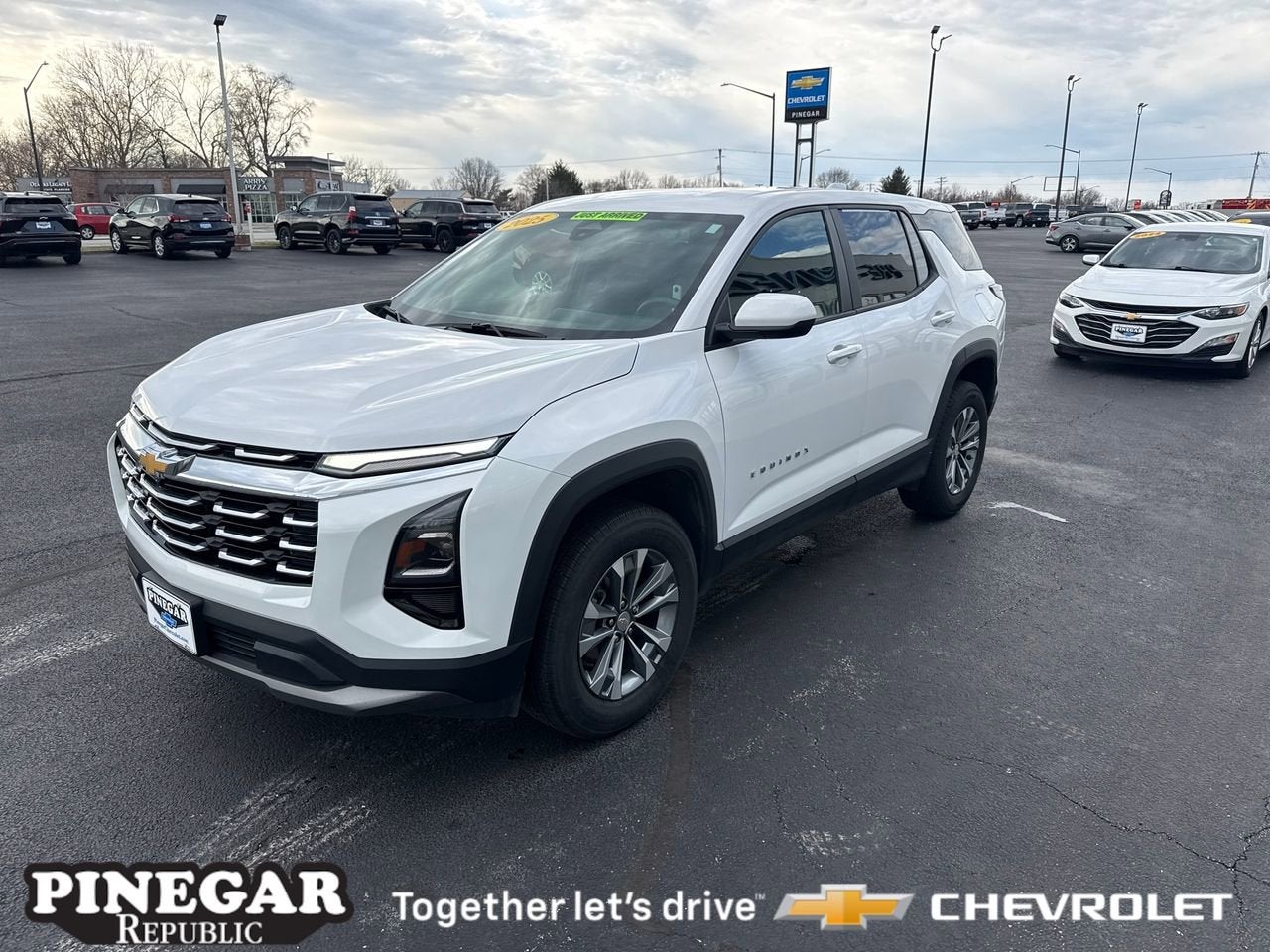 2025 Chevrolet Equinox LT