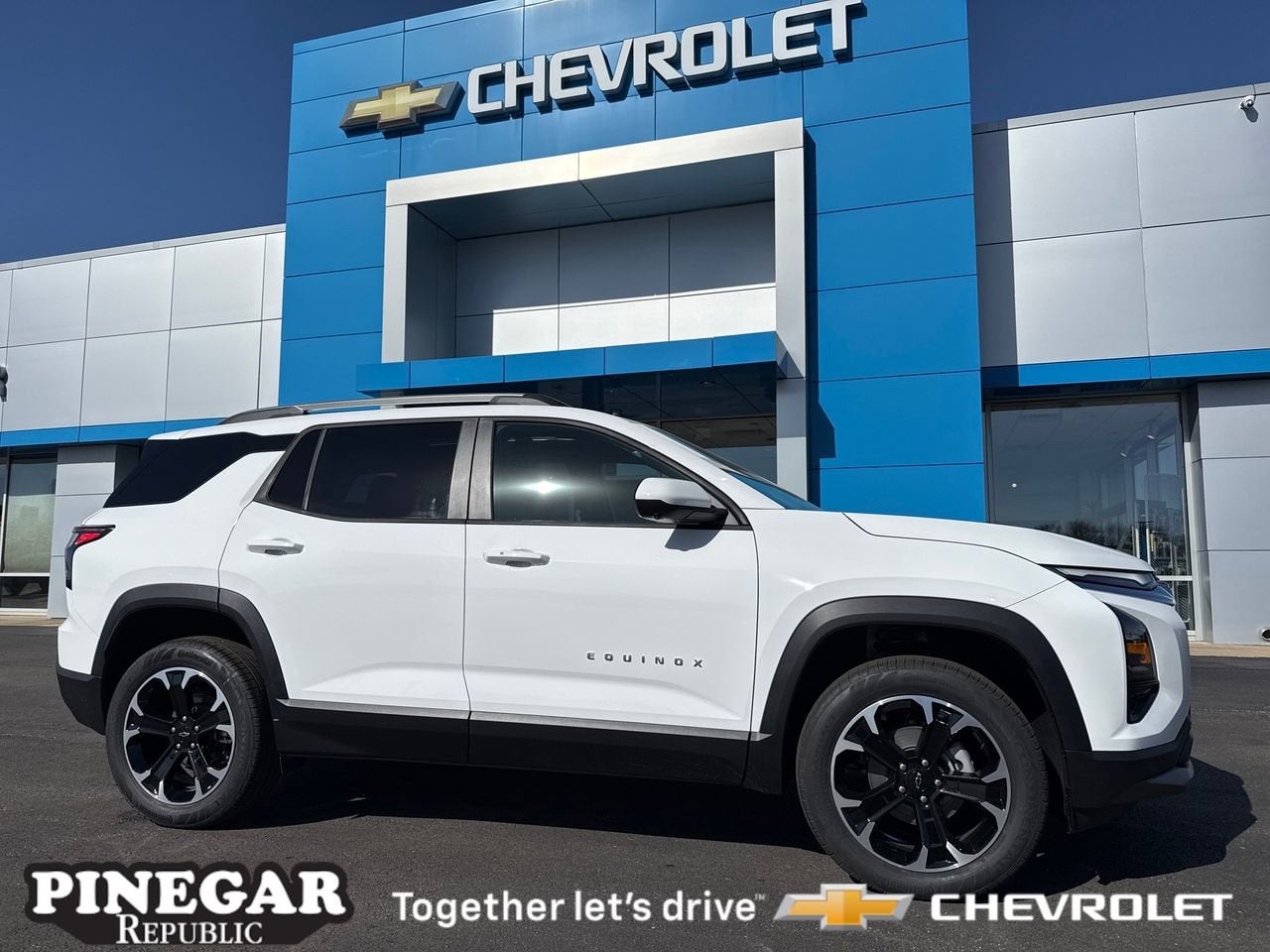 2026 Chevrolet Equinox LT