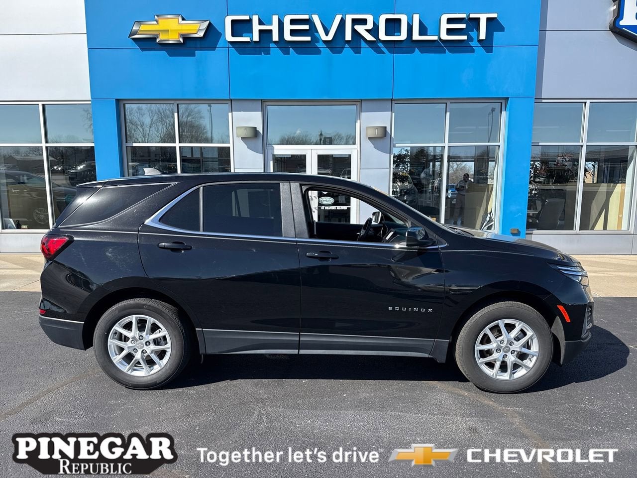 2024 Chevrolet Equinox LT