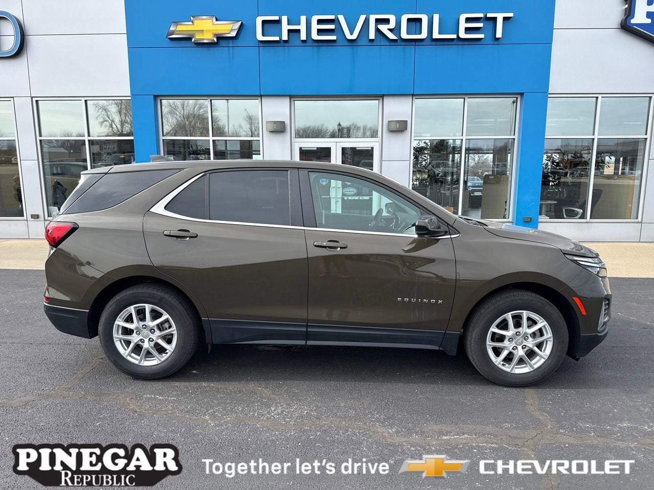 2024 Chevrolet Equinox LT