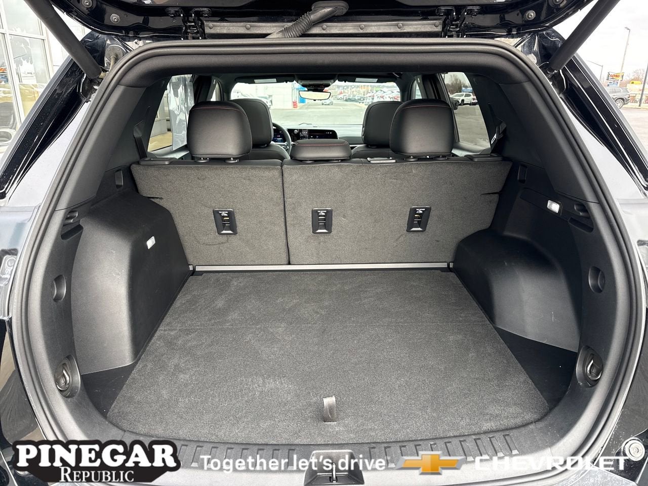 2025 Chevrolet Equinox RS