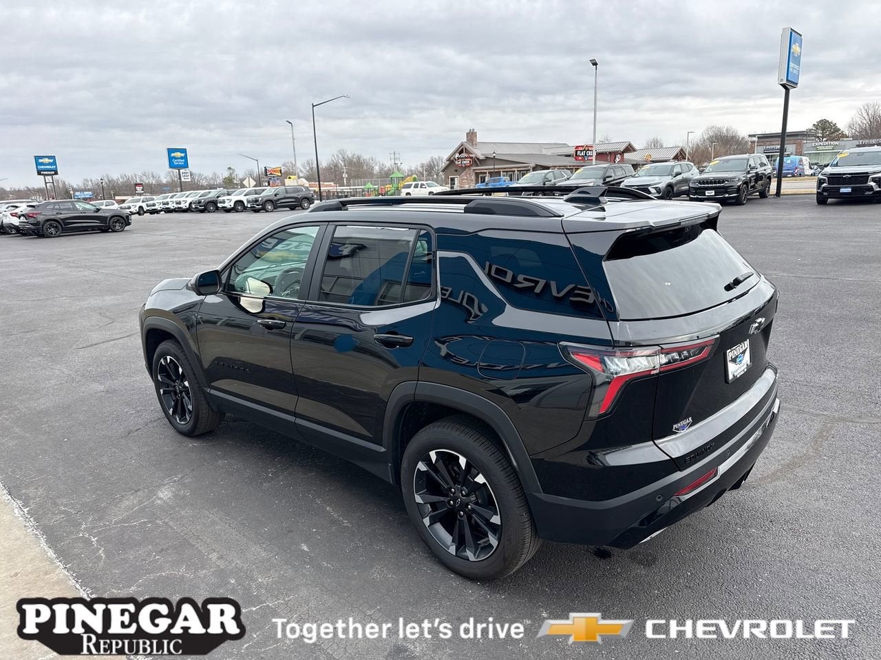 2025 Chevrolet Equinox RS