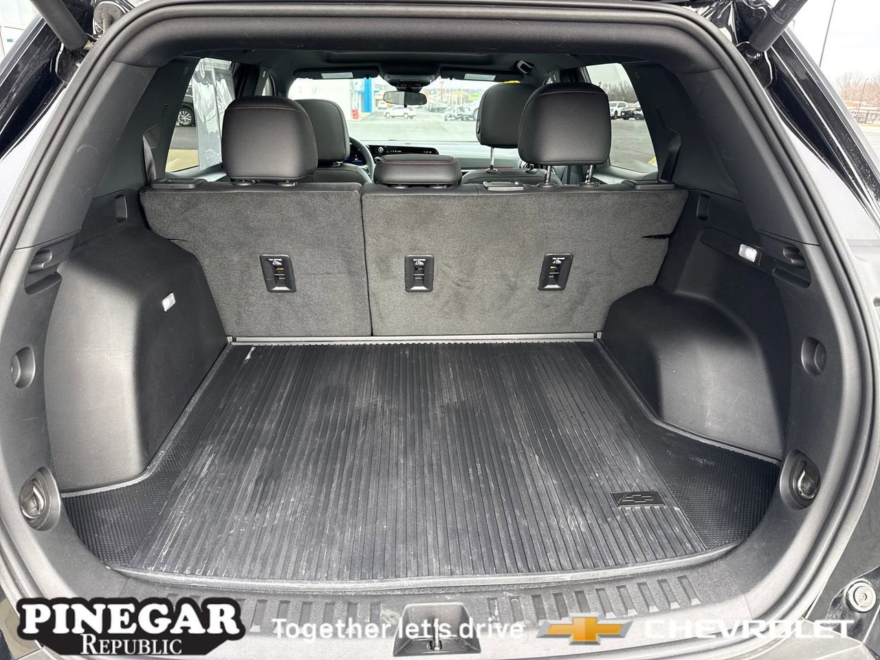 2025 Chevrolet Equinox RS