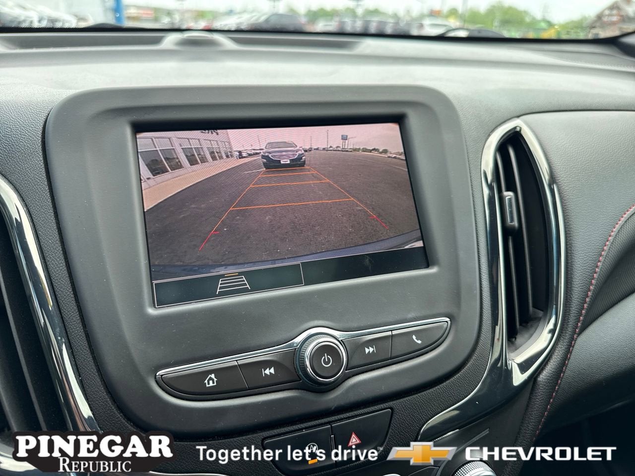 2022 Chevrolet Equinox RS
