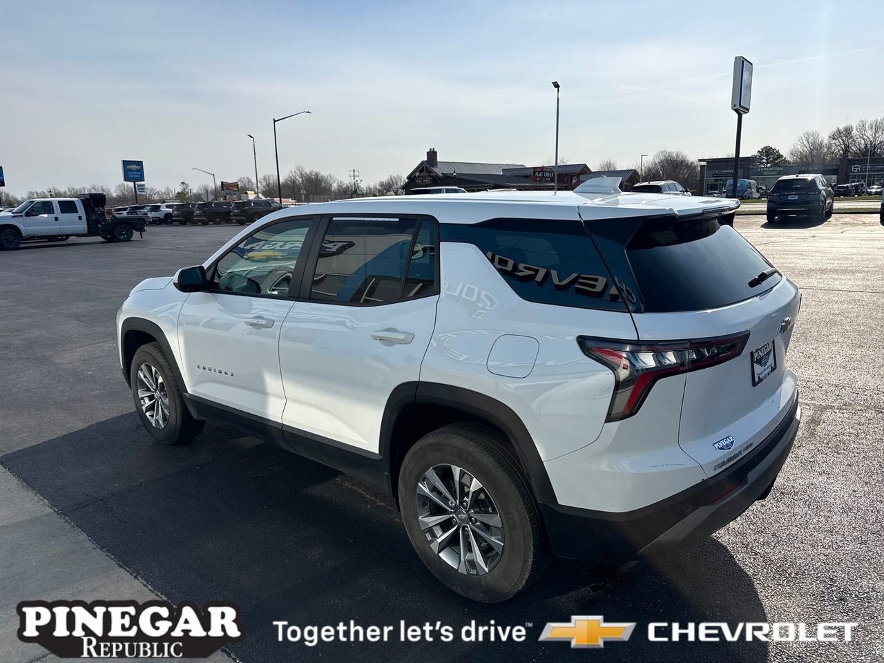 2025 Chevrolet Equinox LT