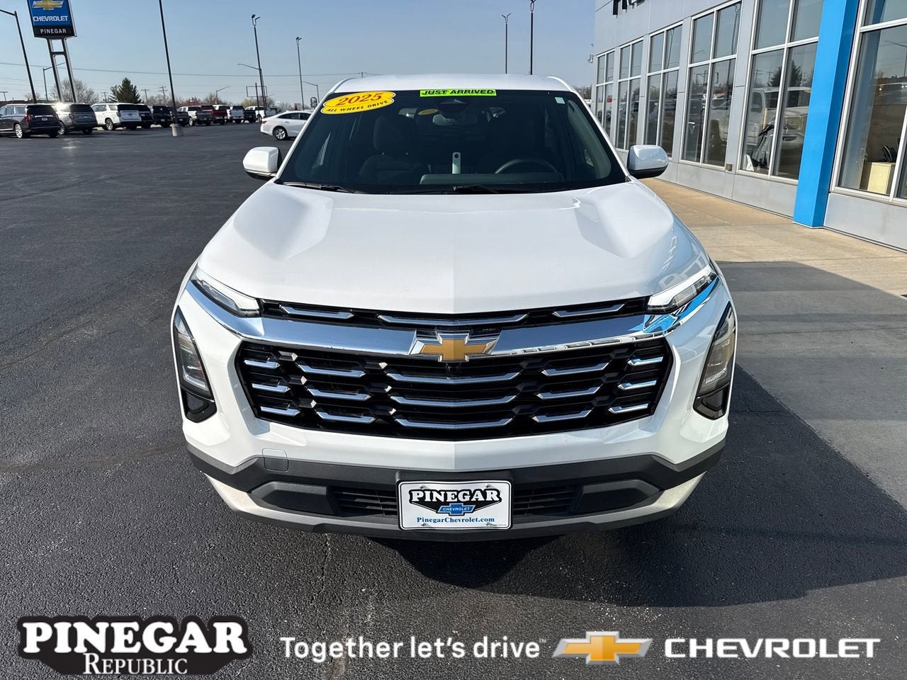 2025 Chevrolet Equinox LT