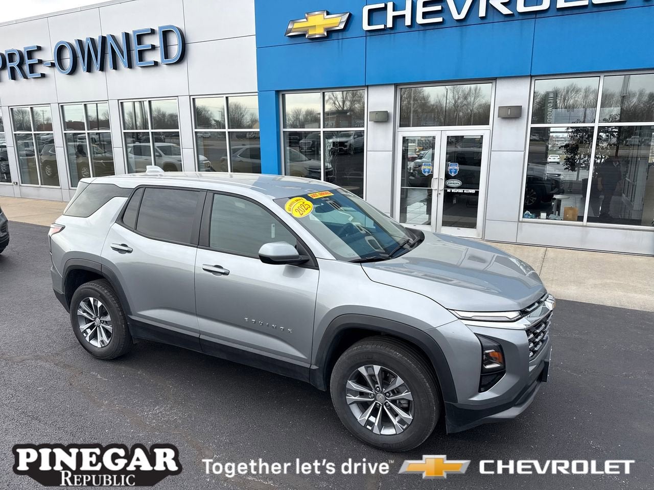 2025 Chevrolet Equinox LT