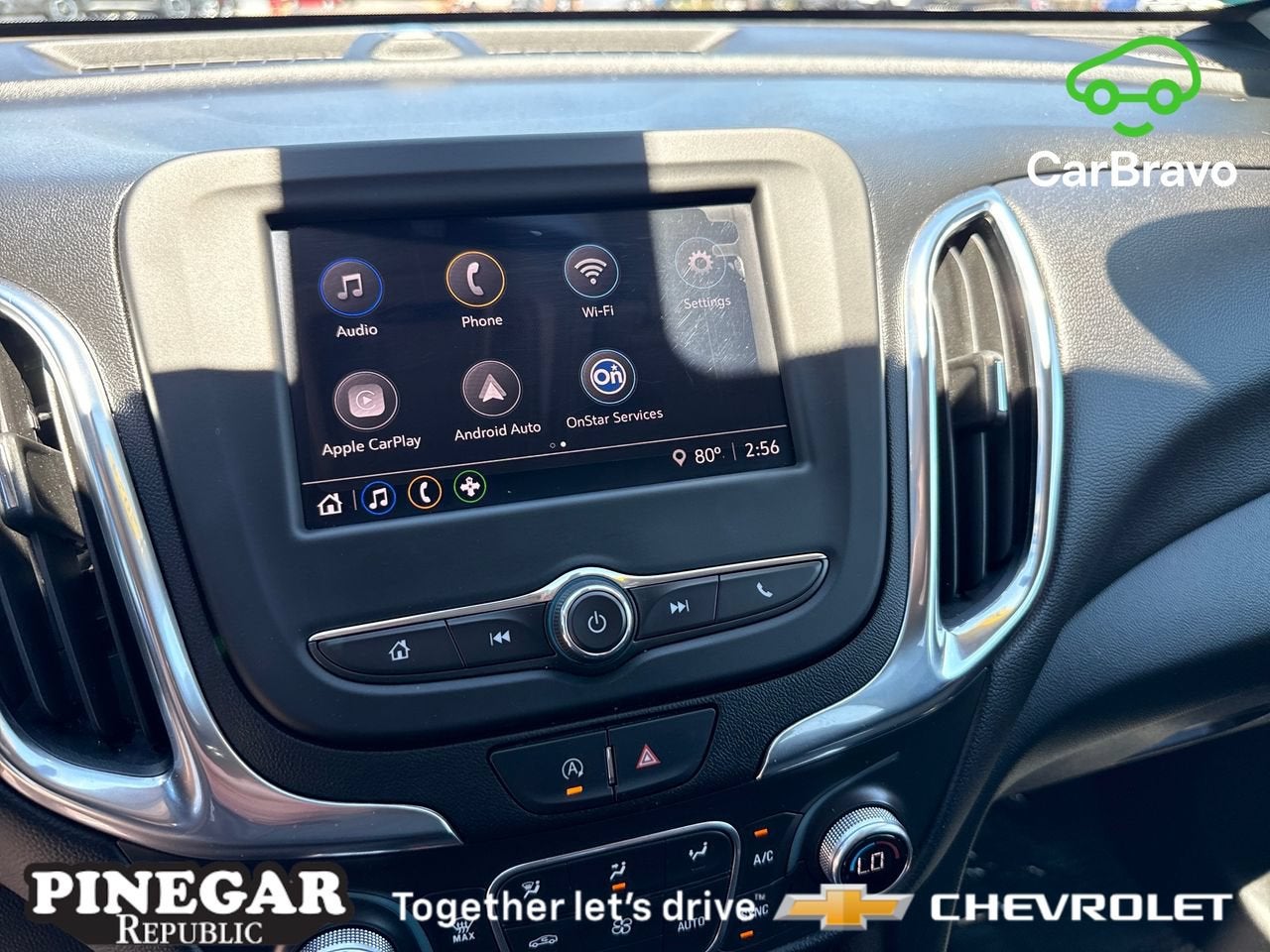2024 Chevrolet Equinox LT - Photo 23