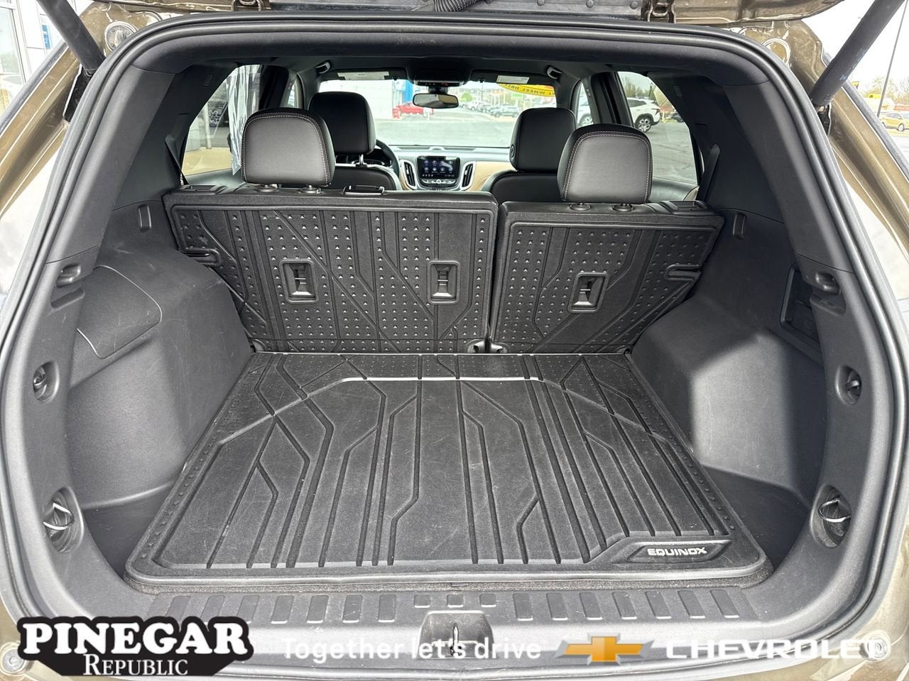 2023 Chevrolet Equinox Premier