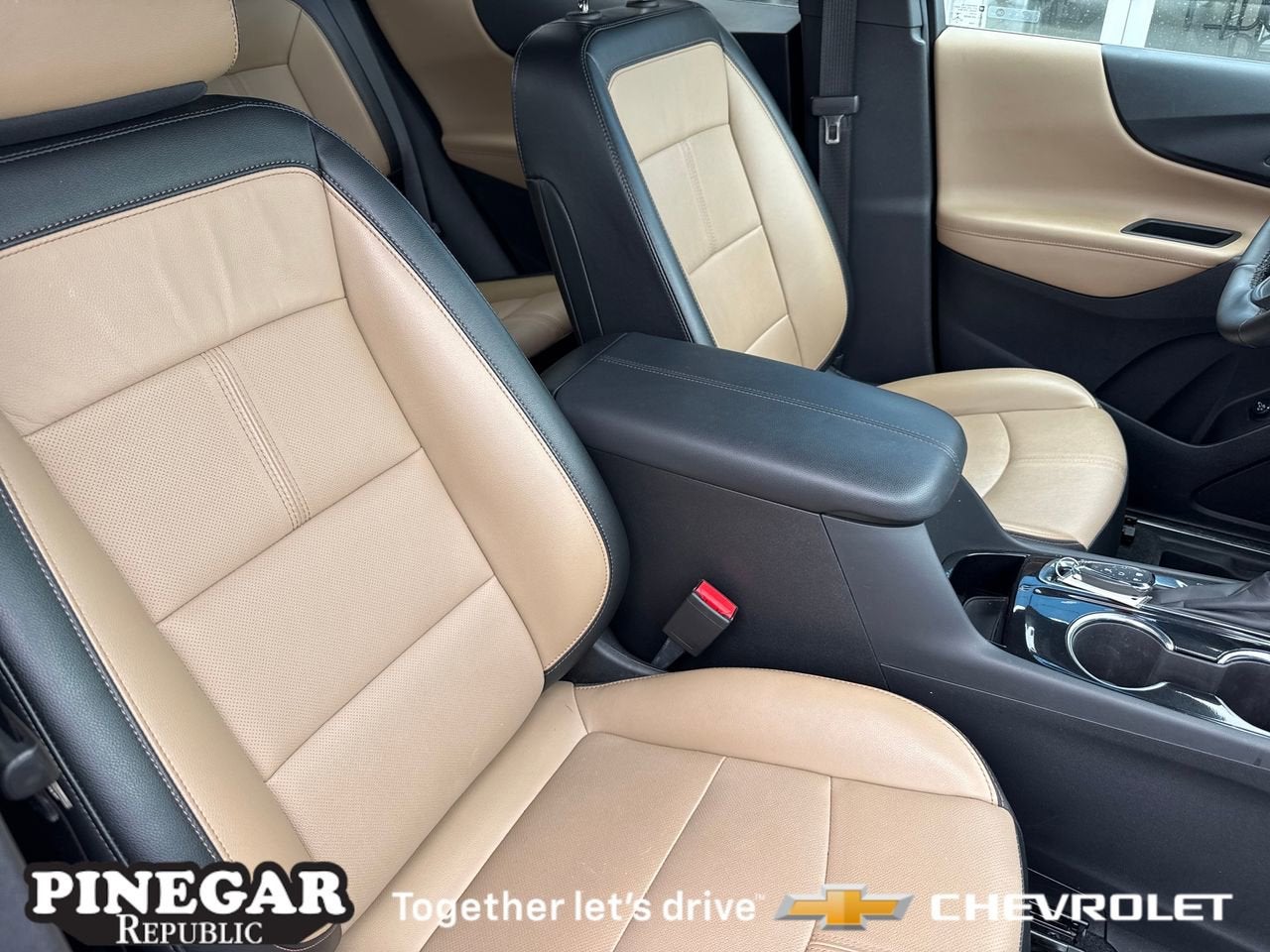 2023 Chevrolet Equinox Premier