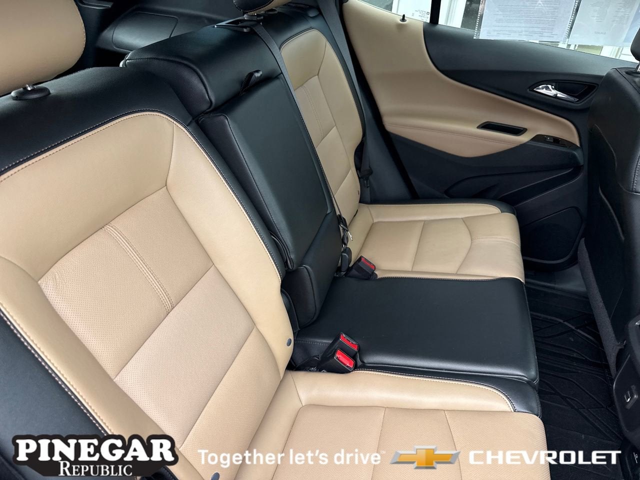 2023 Chevrolet Equinox Premier
