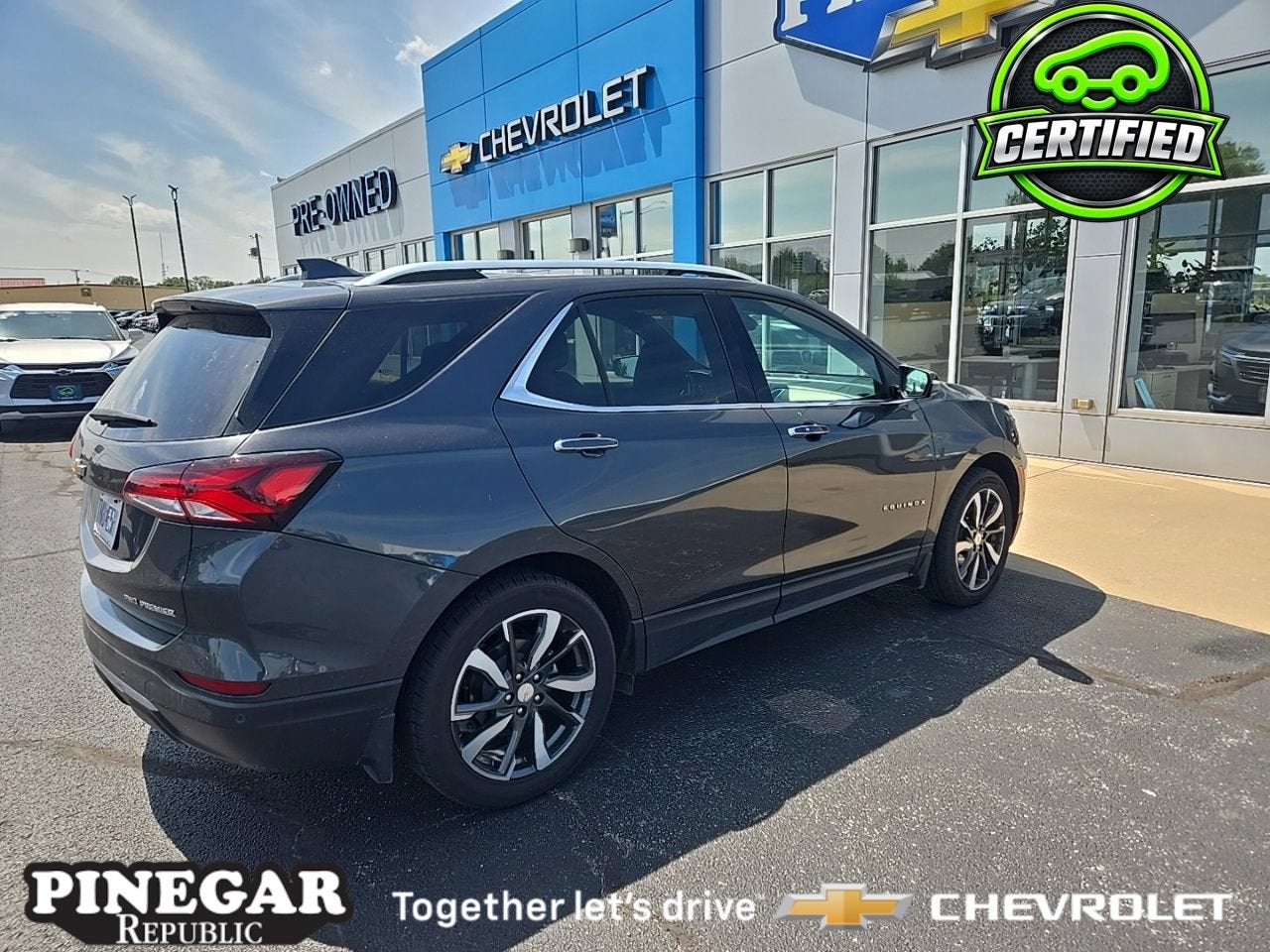 2022 Chevrolet Equinox Premier