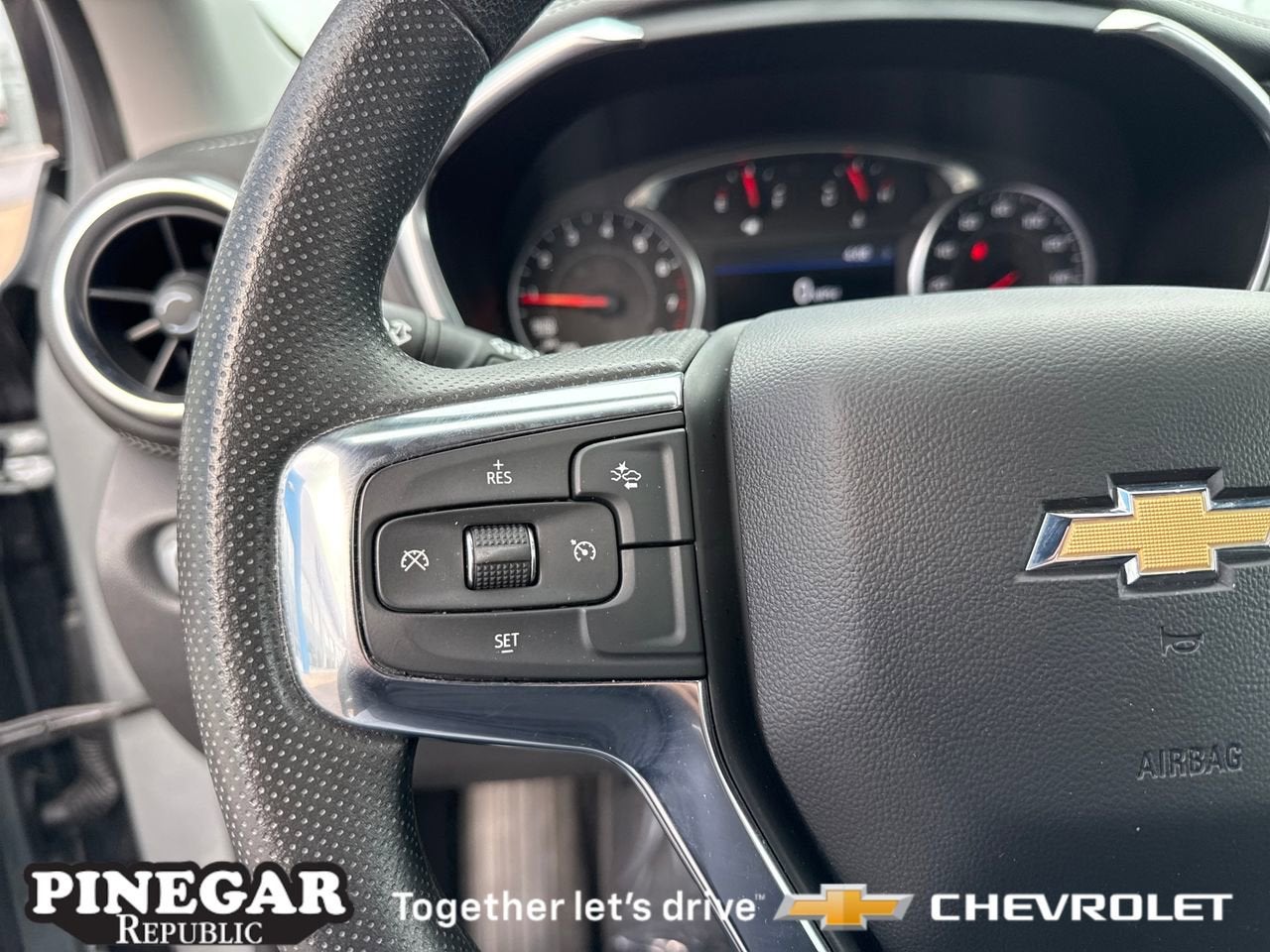 2025 Chevrolet Blazer 2LT