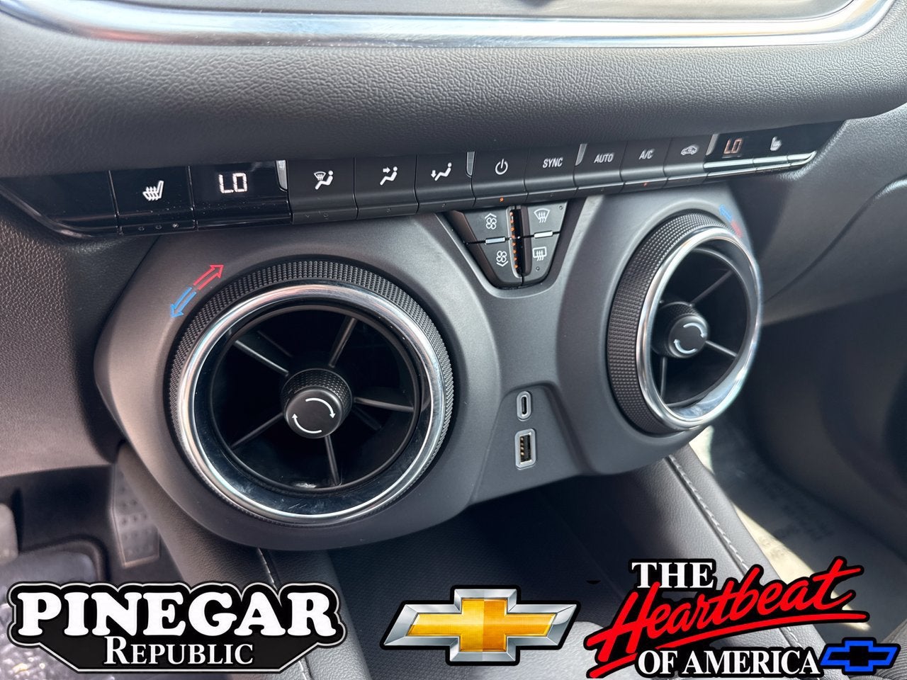 2025 Chevrolet Blazer 2LT
