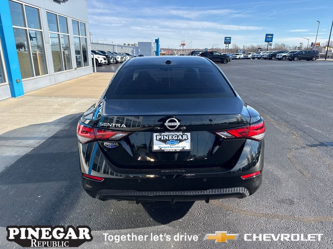 2025 Nissan Sentra SV