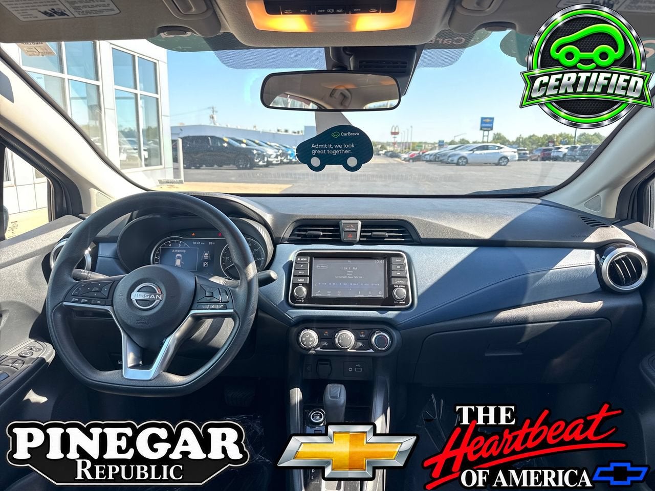 2025 Nissan Versa SV
