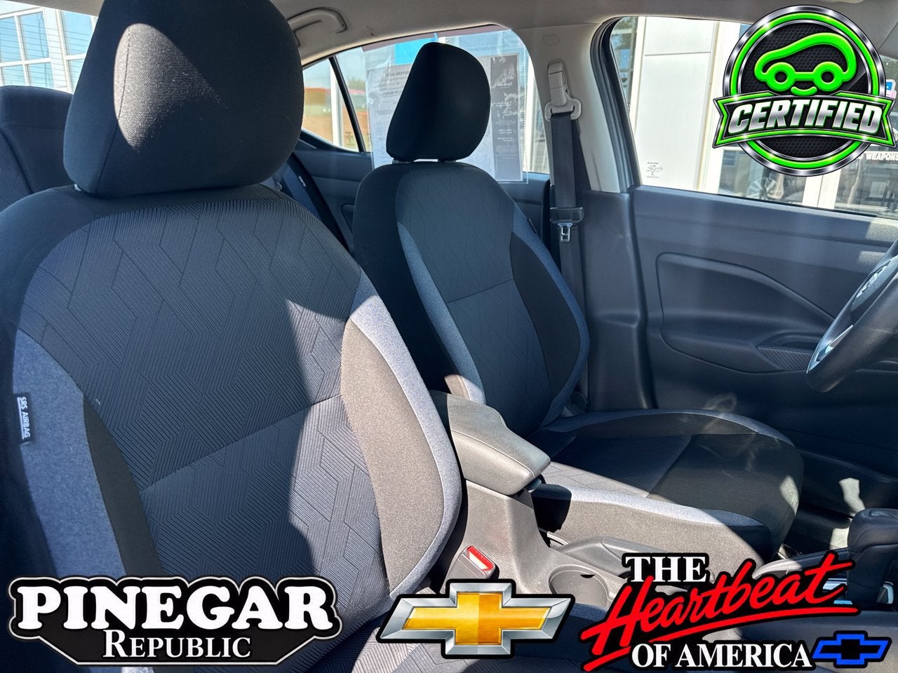 2025 Nissan Versa SV