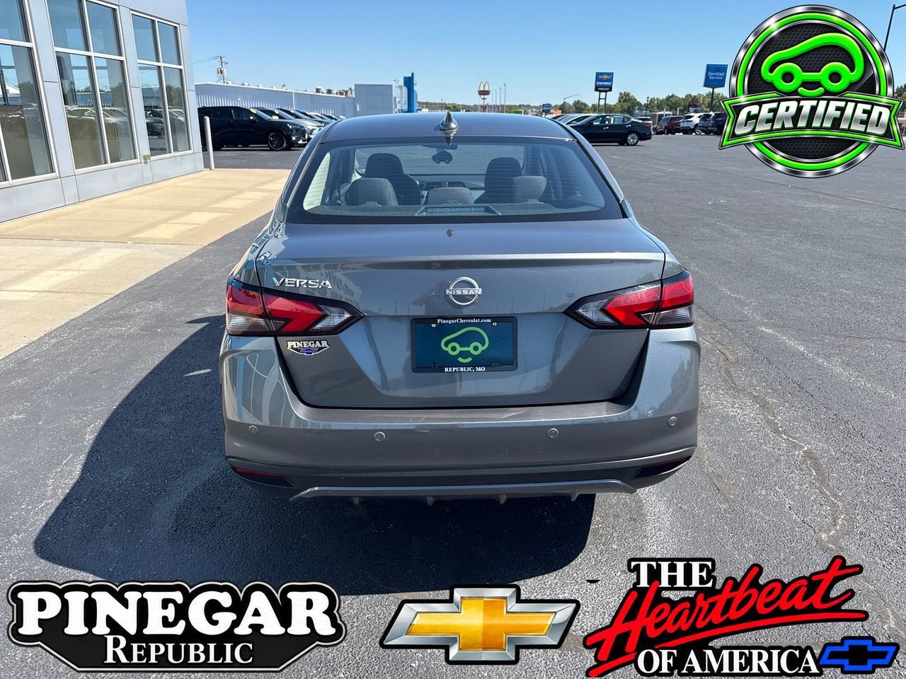 2025 Nissan Versa SV