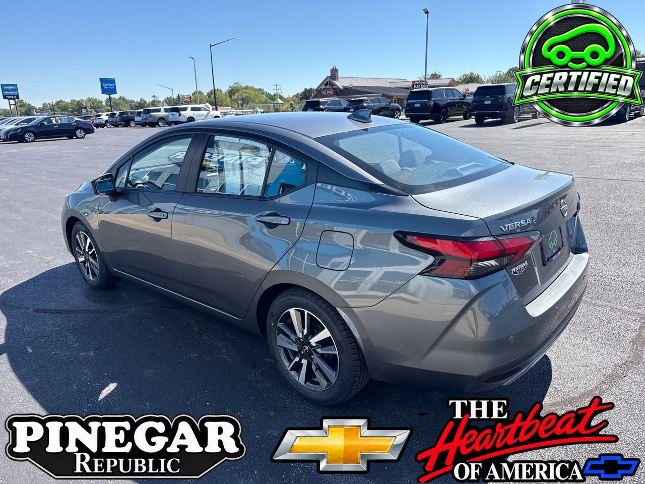 2025 Nissan Versa SV
