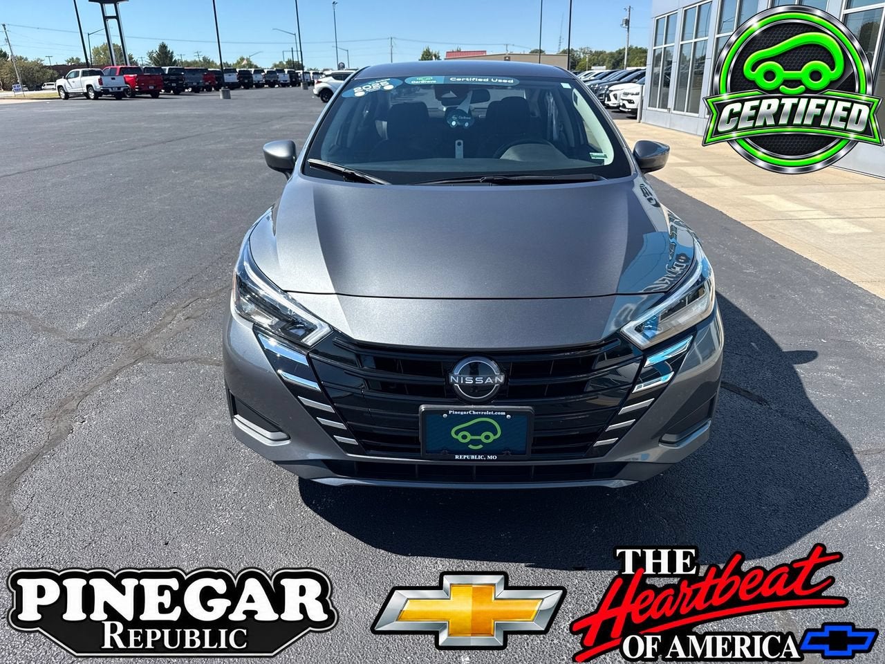 2025 Nissan Versa SV