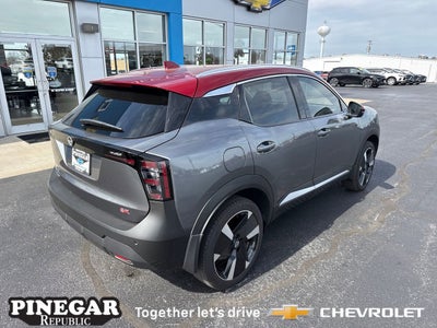 2025 Nissan Kicks SR