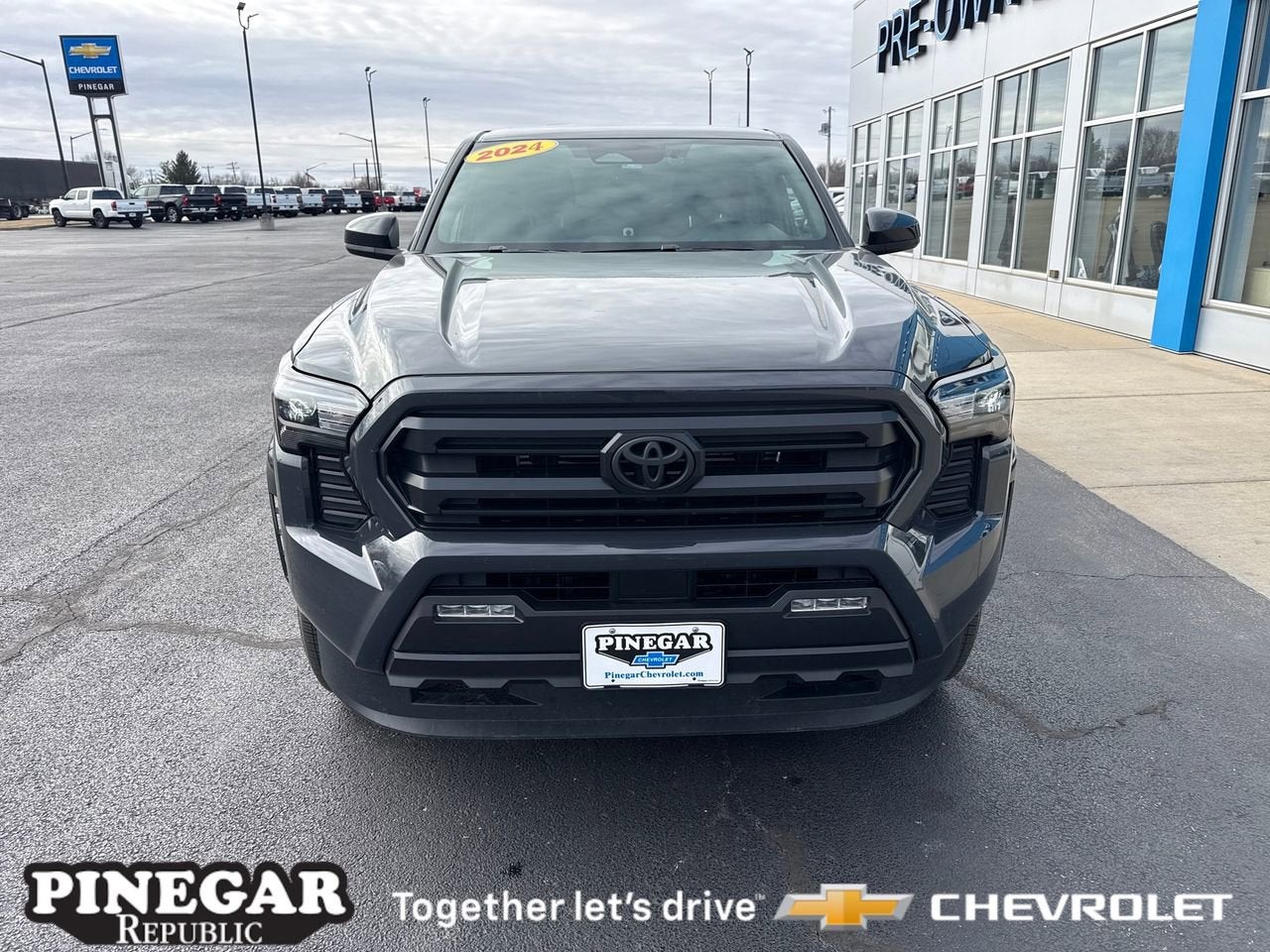 2024 Toyota Tacoma 2WD SR5