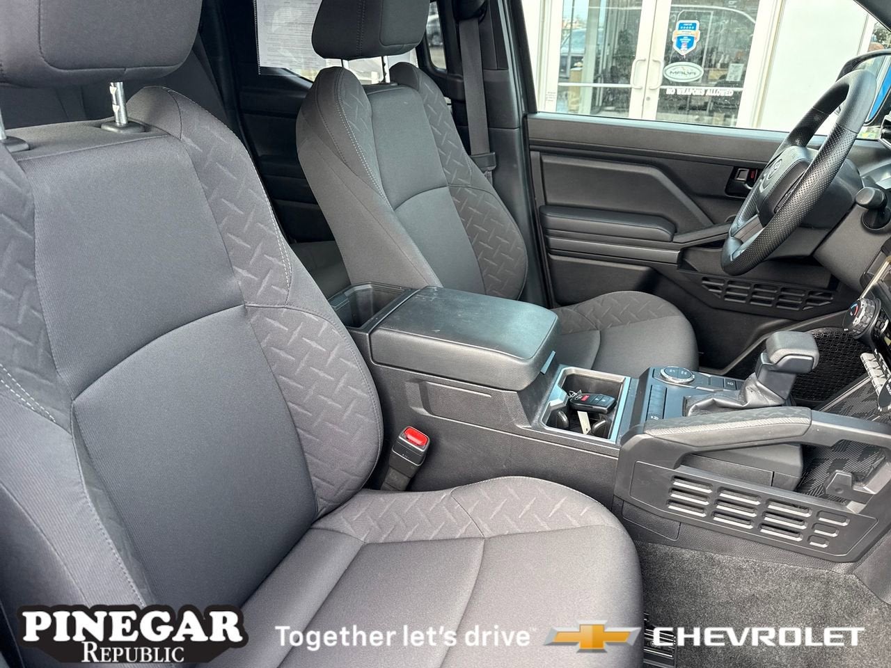 2024 Toyota Tacoma 2WD SR5