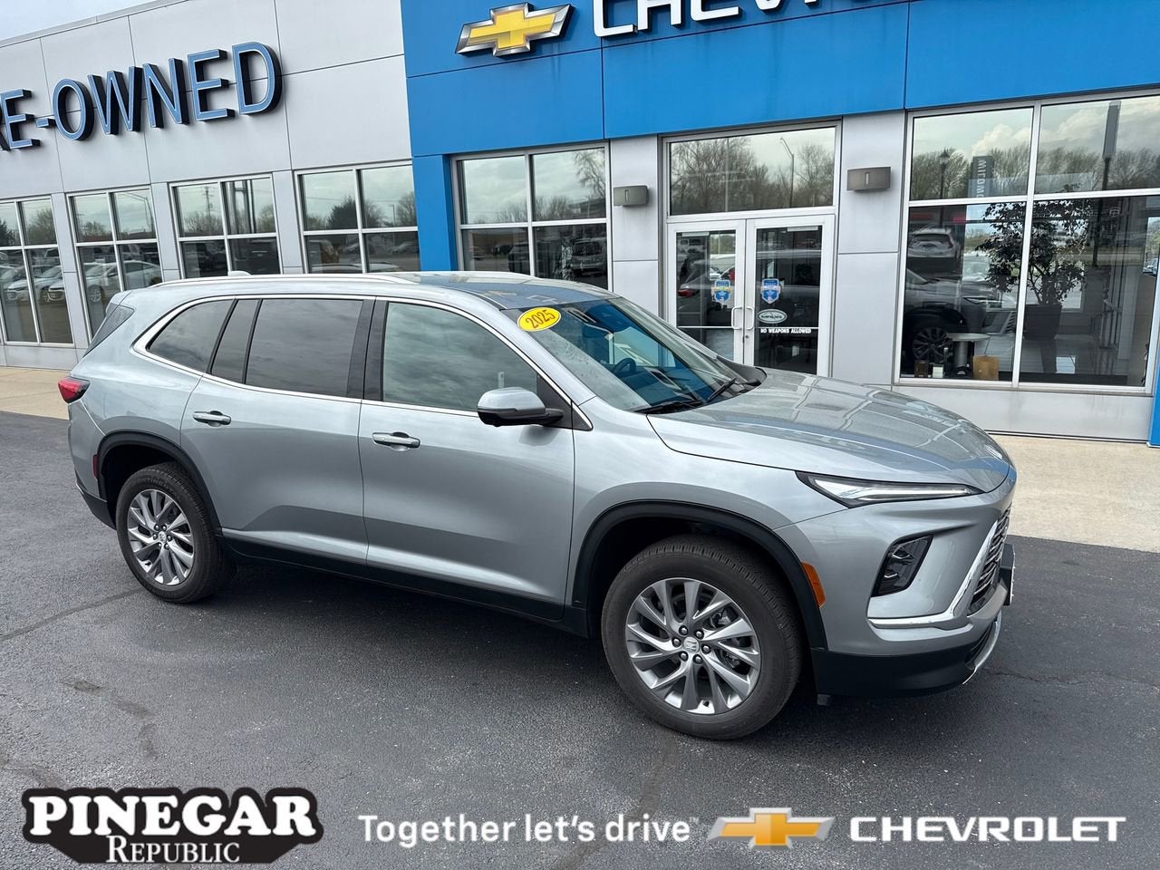 2025 Buick Enclave Preferred