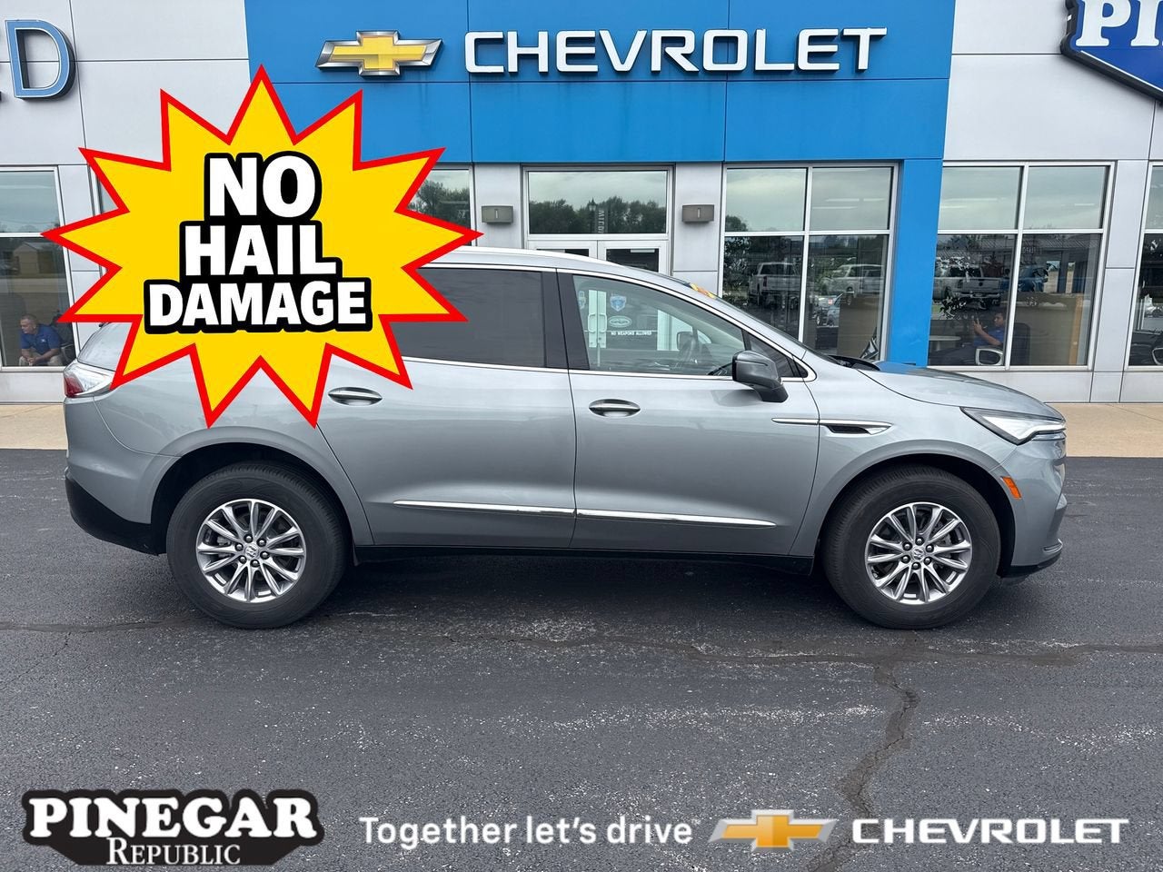 2024 Buick Enclave Essence