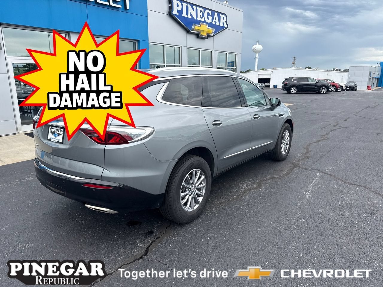 2024 Buick Enclave Essence