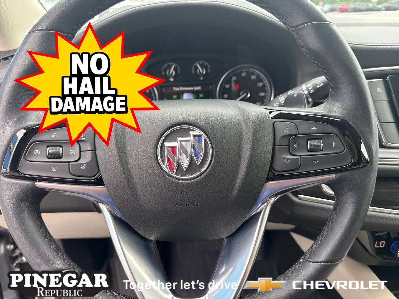 2024 Buick Enclave Essence