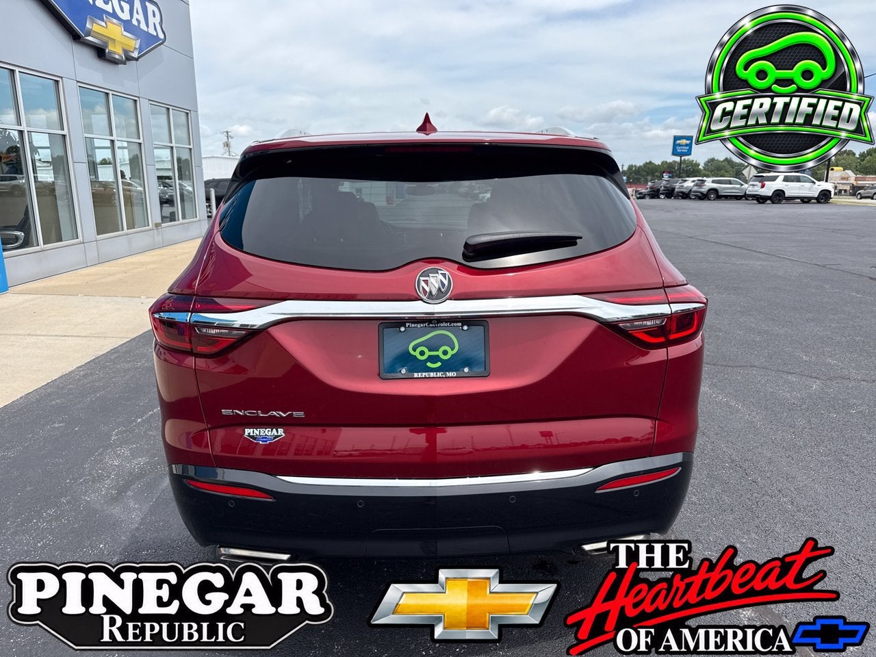 2021 Buick Enclave Essence